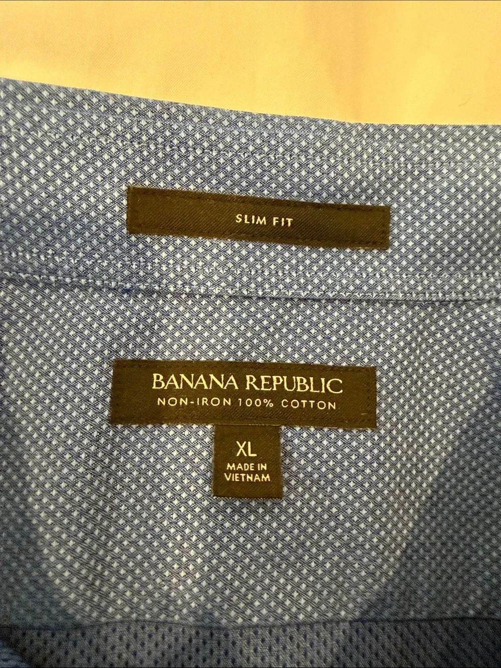 Banana Republic Men's Blue Microdot Dress Shirt